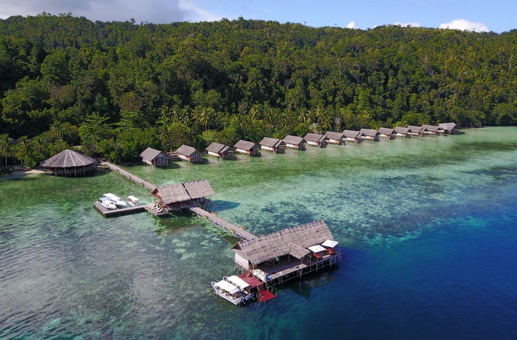 Papua Explorers resort